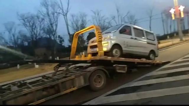 日喀則仁布道路救援服務 專業拖車、脫困、搭電、補胎換胎，守護您的每一次出行